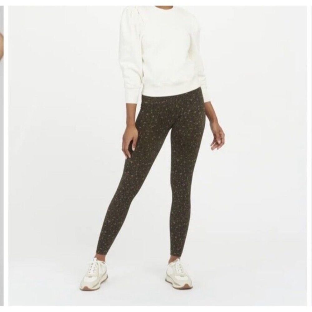 SPANX LOOK AT ME NOW LEGGINGS OLIVE LEOPARD